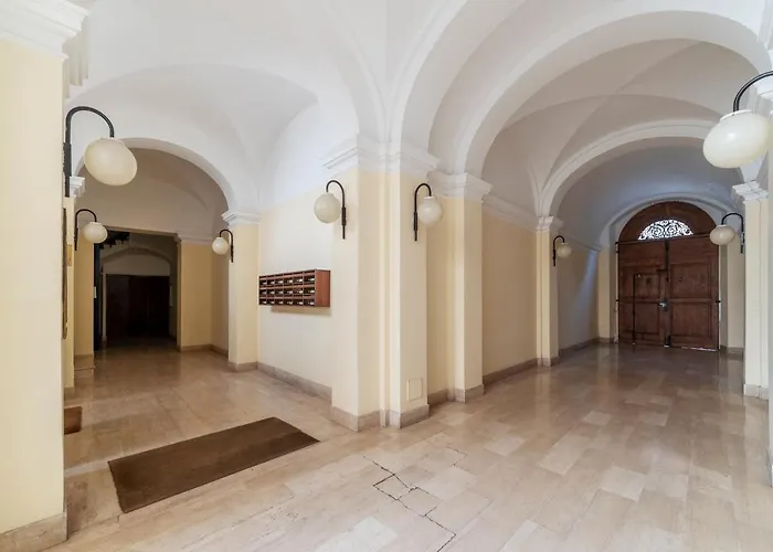 Castel Sant\'Angelo Design Apartment